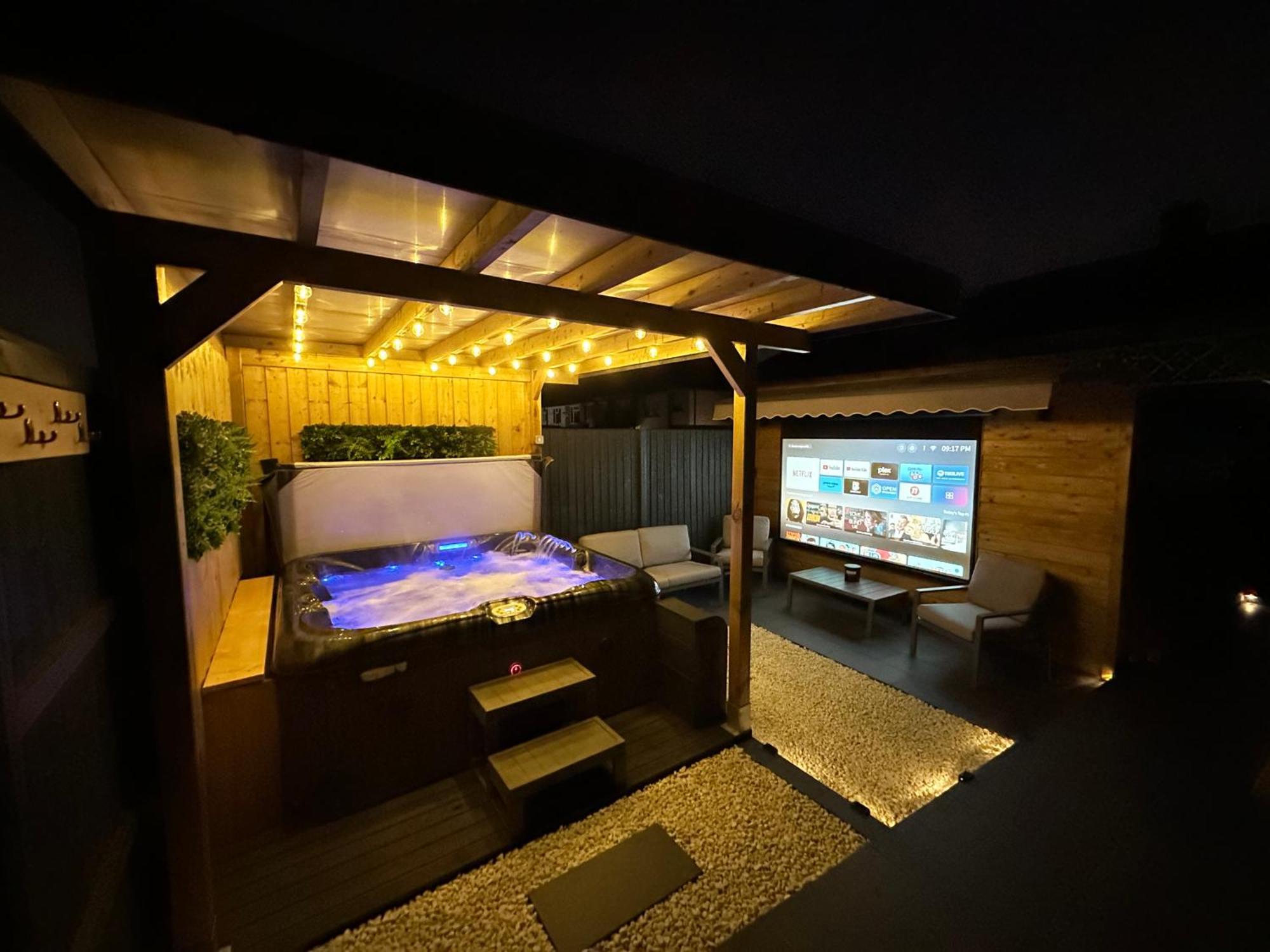 ダートフォードWild & Free Hot Tub Retreatアパートメント エクステリア 写真